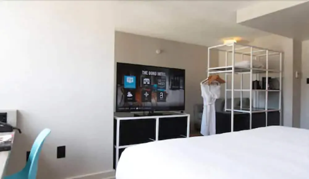 Bond Place Hotel Toronto 3*,