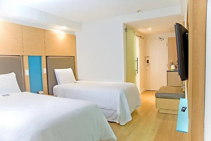 Bond Place Hotel Toronto