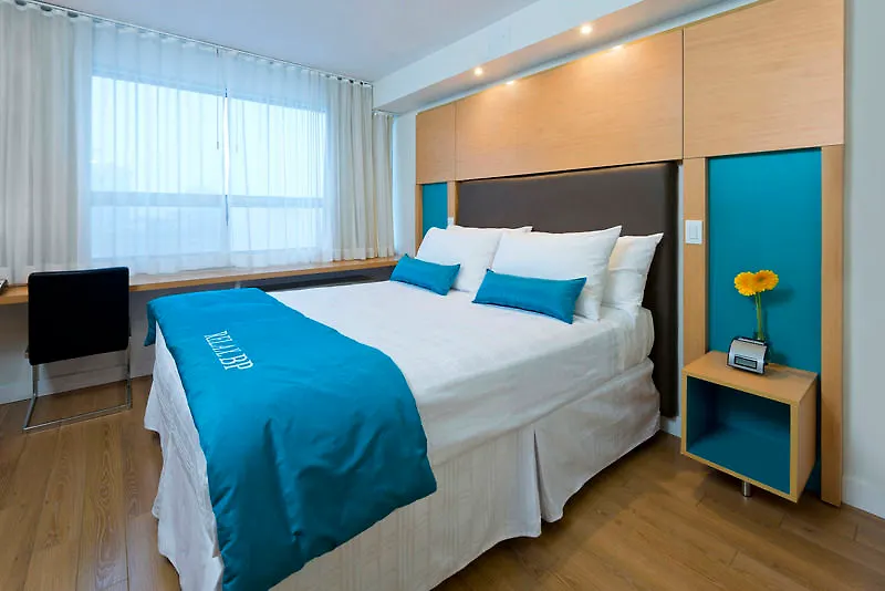Bond Place Hotel Toronto 3*,