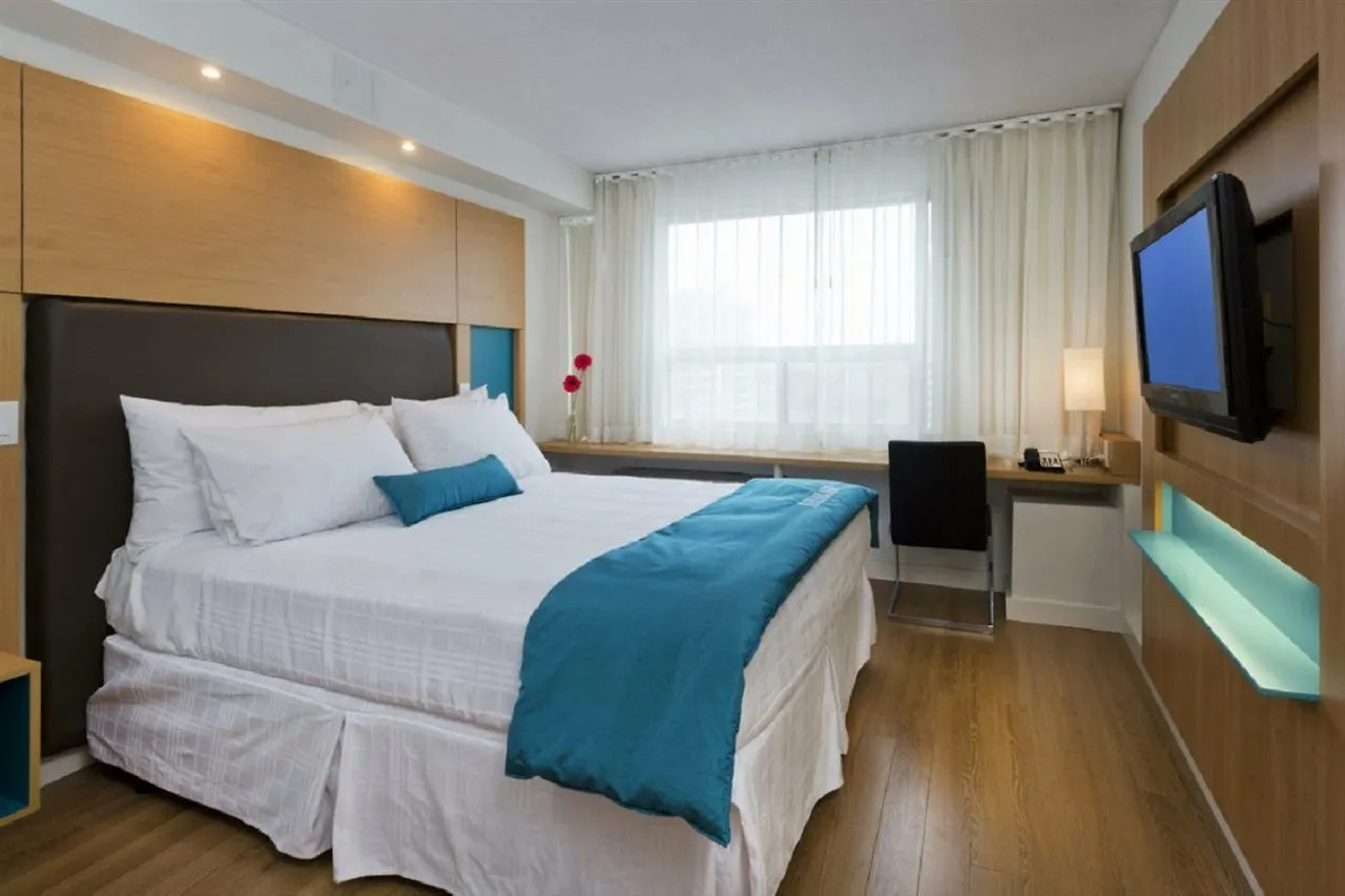 ***  Bond Place Hotel Toronto Canada